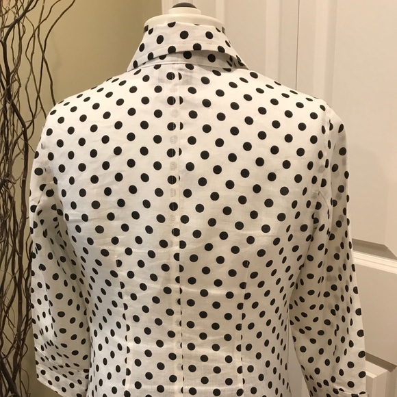 Lightweight linen jacket. - Picture 3 of 4